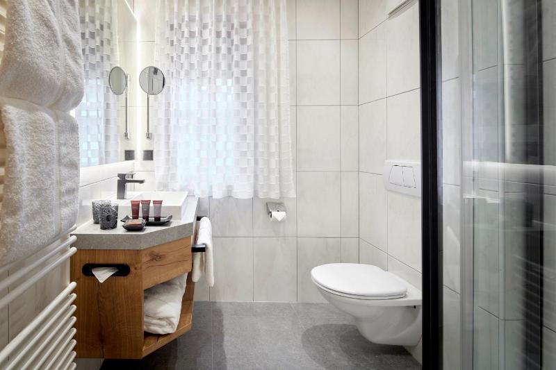 Small Double Room in the Country House image 3