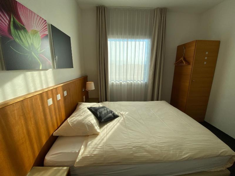Basic Single Room image 4