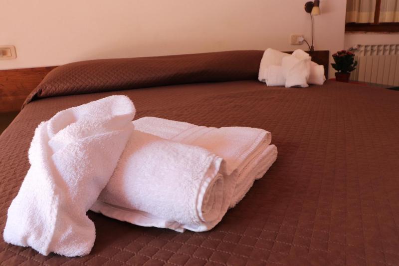 Studio Apartment image 4
