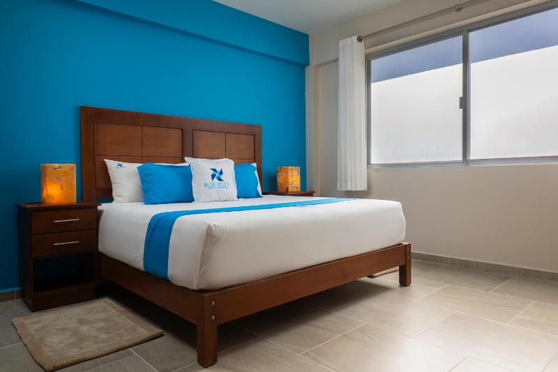 Blue Veleta - image 35