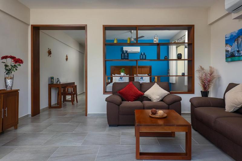 Blue Veleta - image 4