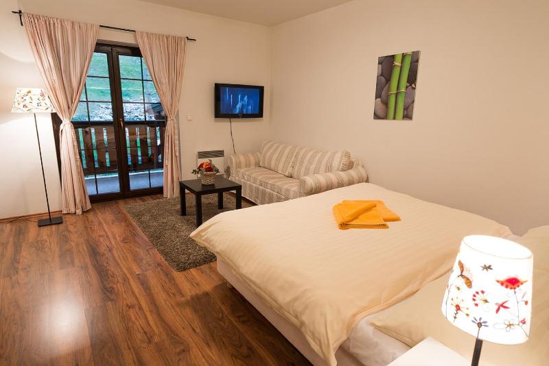 One-Bedroom Apartment with Balcony image 2