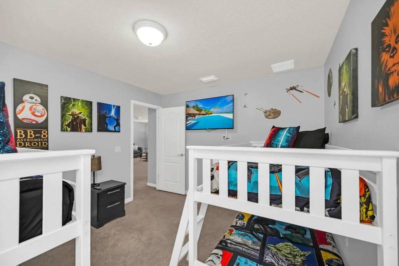 Modern Home - 6 Bedrooms With Private Pool & Spa 10 Minutes to Disney - image 40