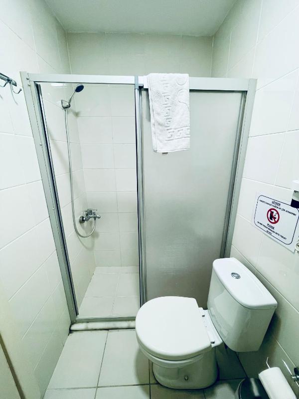 Standard Double or Twin Room image 3