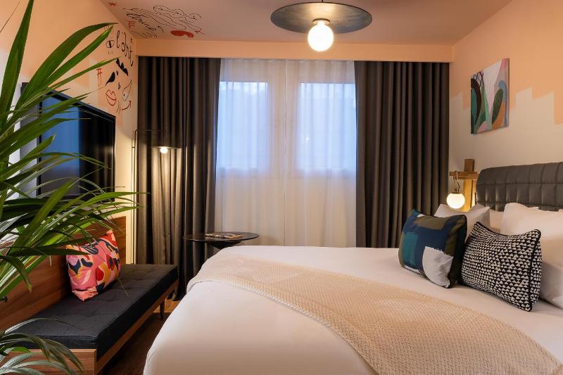 Edgar Deluxe Room image 1