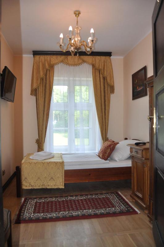 Single Room with Garden View image 1