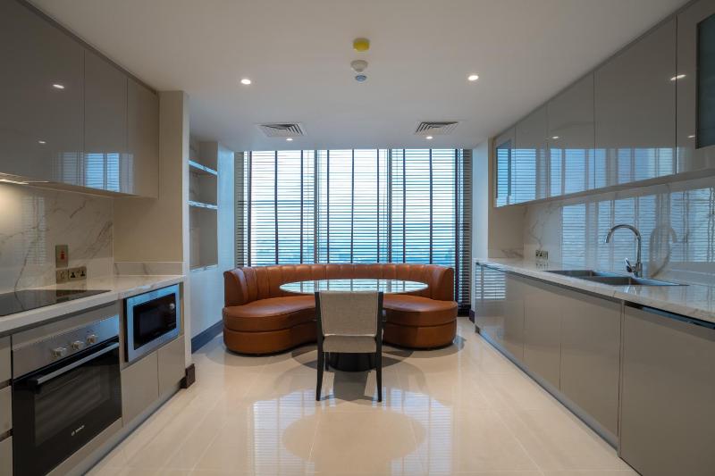 The Diplomat Radisson Blu Residence - image 16