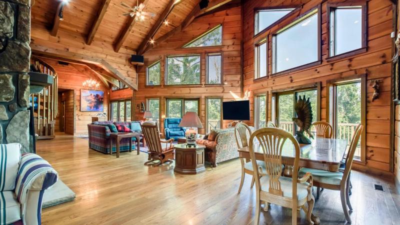 Douglas Lake Lodge in the Smoky Mountains - image 22