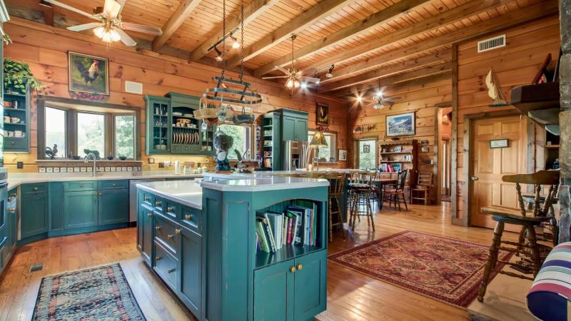 Douglas Lake Lodge in the Smoky Mountains - image 15