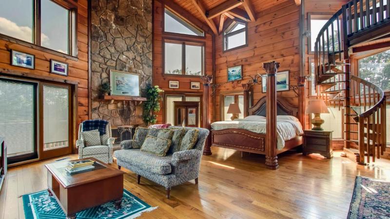 Douglas Lake Lodge in the Smoky Mountains - image 33