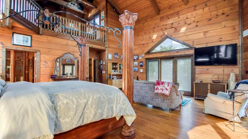 Douglas Lake Lodge in the Smoky Mountains - image 7