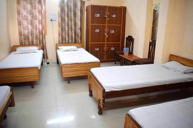 Hotel Golden - image 2