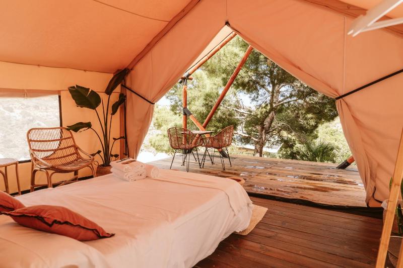 Tent image 3