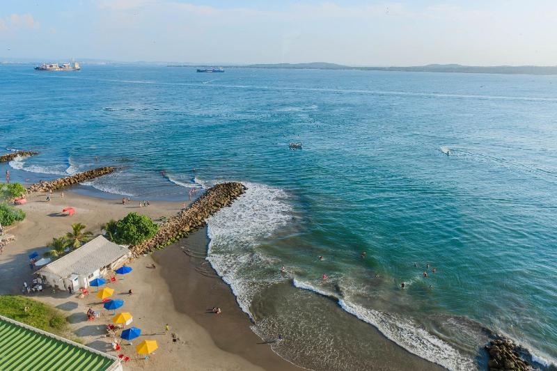 Mar Beach in El Laguito with Ocean View - image 15