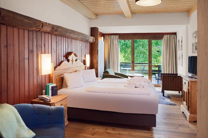 Comfort Double Room with Balcony image 3