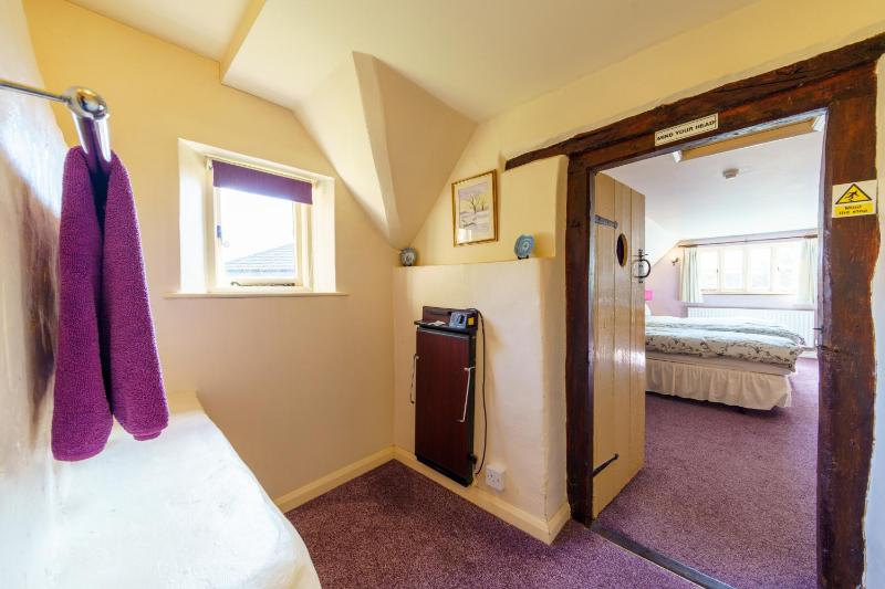 King Room image 3