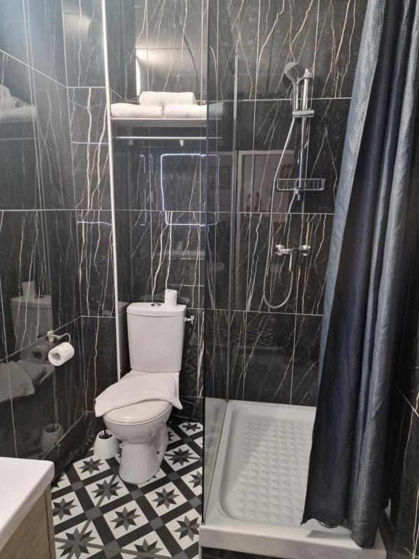 Classic Triple Room image 3