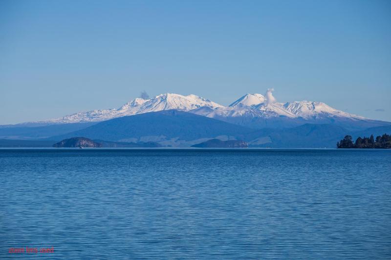 Twin Peaks Lakeside Inn - image 13
