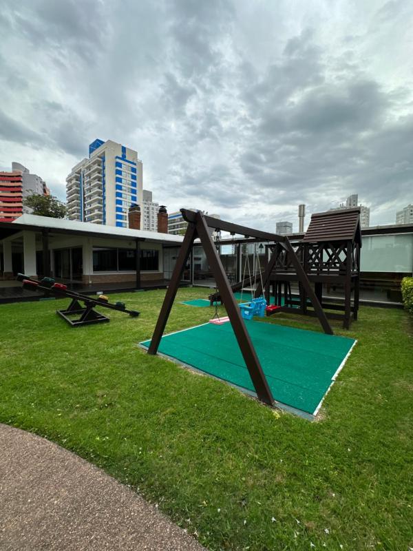 Hermoso apartamento Torre de categoría Long Beach en la mejor ubicación de Punta del Este - image 9