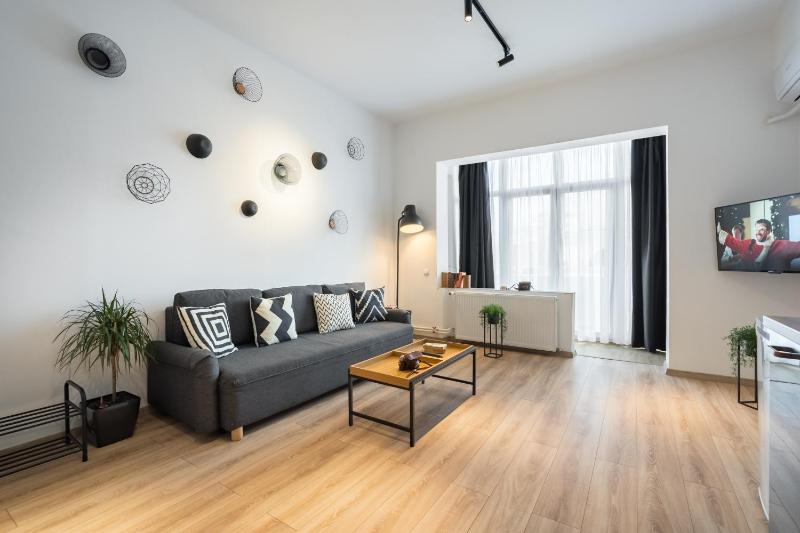 Old Town - City Center - Esiko by MRG Apartments - image 3
