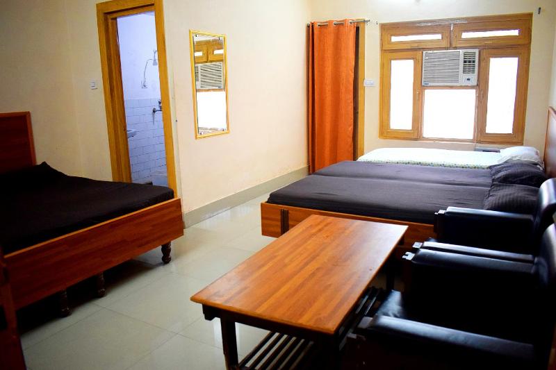 Hotel Golden - image 3