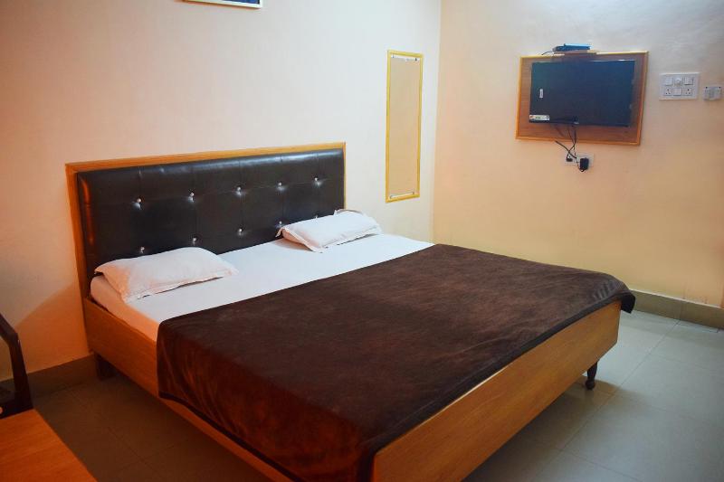 Hotel Golden - image 7