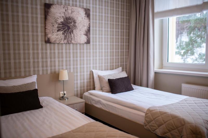 Mini Double Room with Spa Access image 4