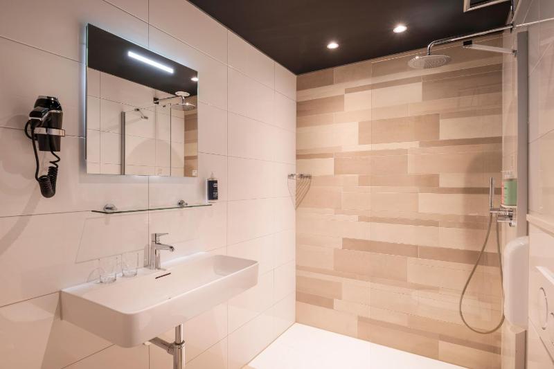  Superior Double or Twin Room with Balcony image 2