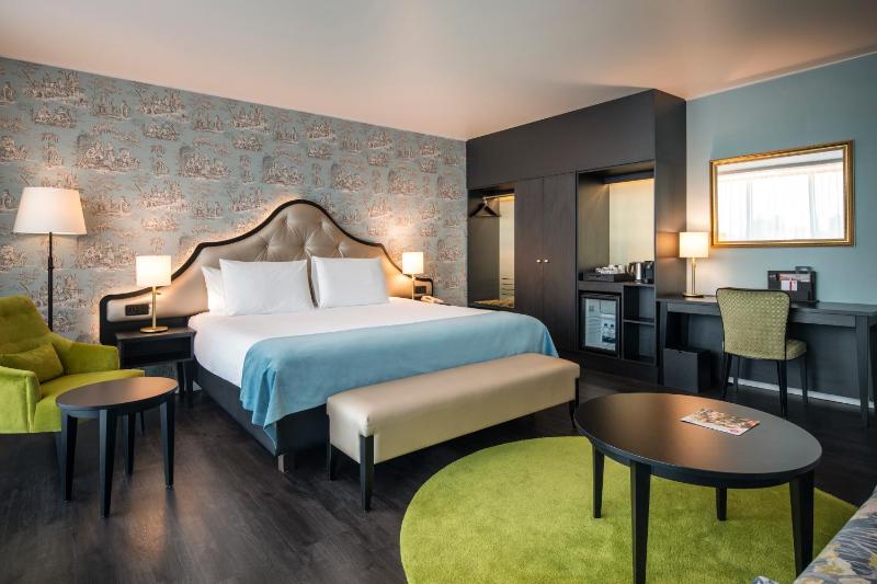 Superior Room image 3