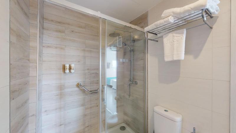 Superior Double Room image 2