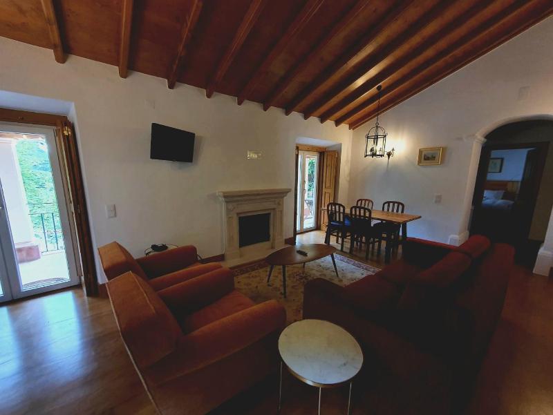 Two-Bedroom Apartment image 3