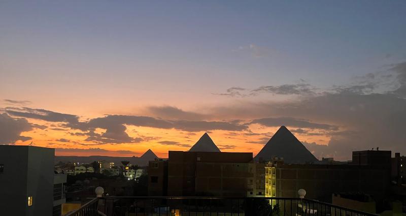 King Badr Pyramids Inn - image 7
