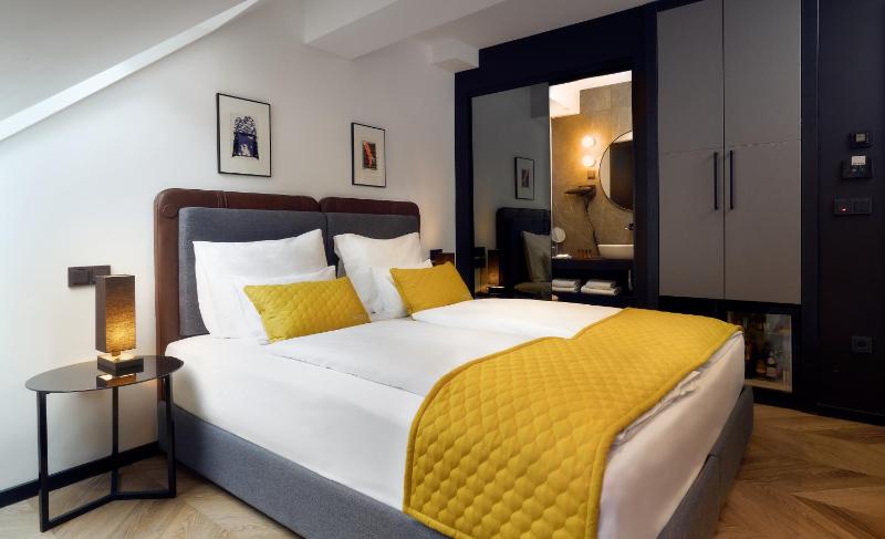 The Hotel Ljubljana - image 12