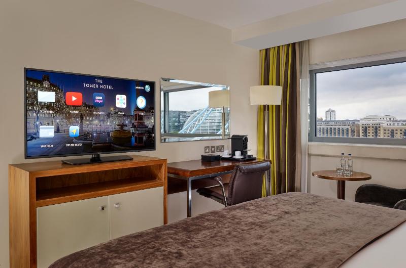 Executive Double Room image 4