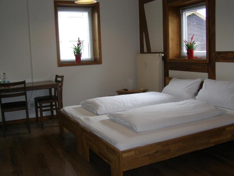Twin Room with Private Entrance image 2