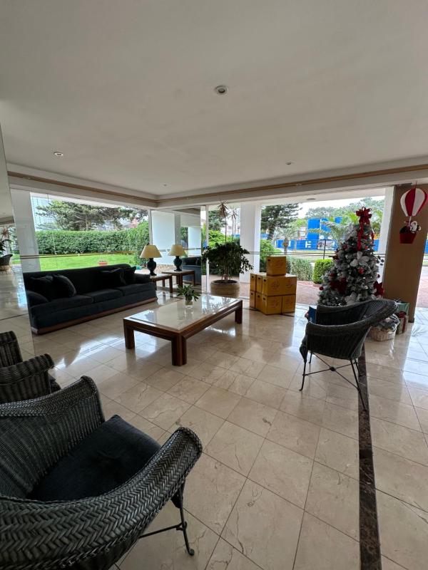 Hermoso apartamento Torre de categoría Long Beach en la mejor ubicación de Punta del Este - image 43