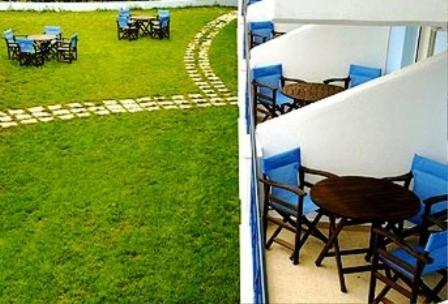 Studio (3 Adults) image 3