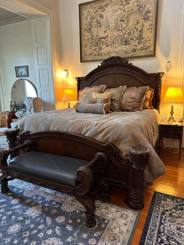 Deluxe Double Room image 2