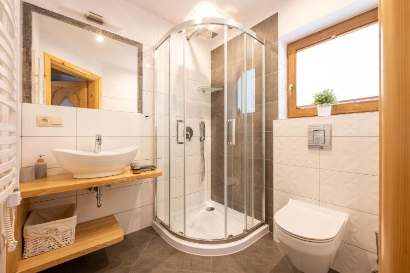Chalet image 3