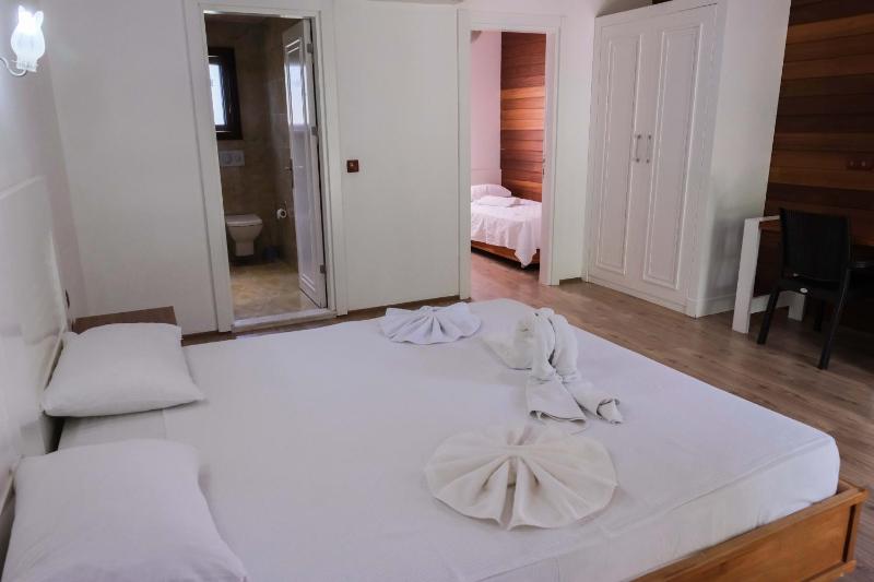 Family Bungalow image 3