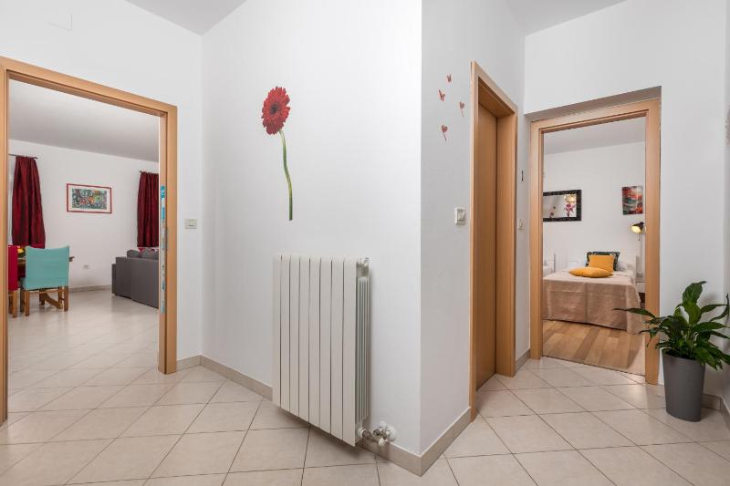 Two-Bedroom Apartment with Terrace image 2