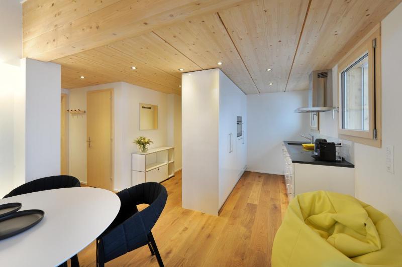 Duplex Two-Bedroom Apartment - Kronenmatte 12B  image 2