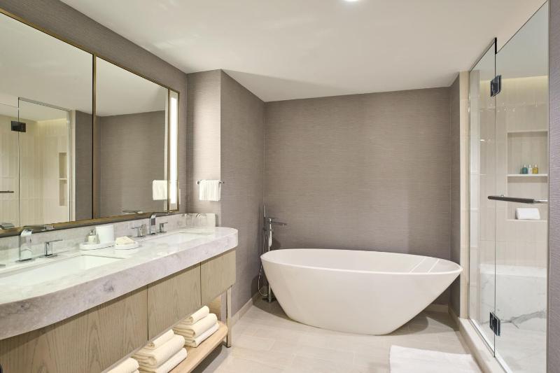 VEA Newport Beach A Marriott Resort & Spa - image 21