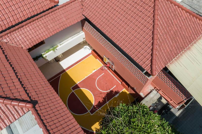 Casa Galicia - Spacious Central 7BR Villa Pool & Sunset Rooftop - image 38