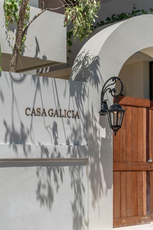 Casa Galicia - Spacious Central 7BR Villa Pool & Sunset Rooftop - image 28