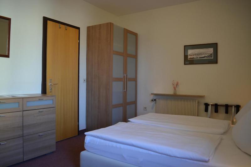 Double or Twin Room image 4
