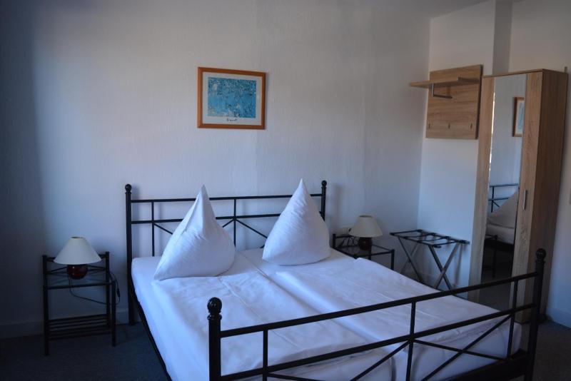 Double Room image 1