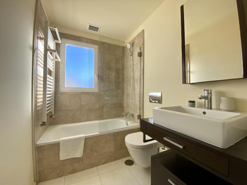 Penthouse with Castle view - image 23