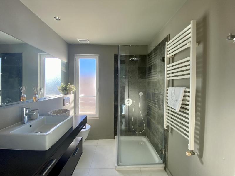 Penthouse with Castle view - image 17