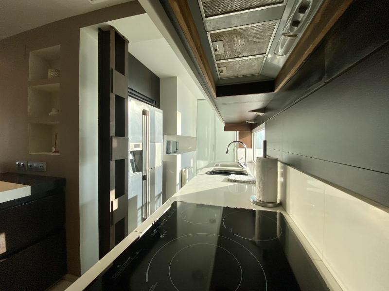 Penthouse with Castle view - image 9